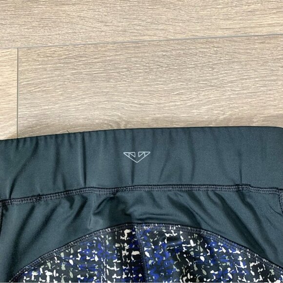 Industry Women's Leggings Tights Activewear High Rise Print pattern Black XS - Picture 9 of 10